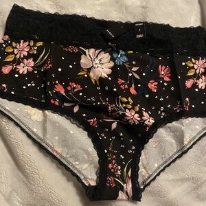 💜 Torrid Curve Sexy Brief Floral Wide Lace waist Band PantySize:1